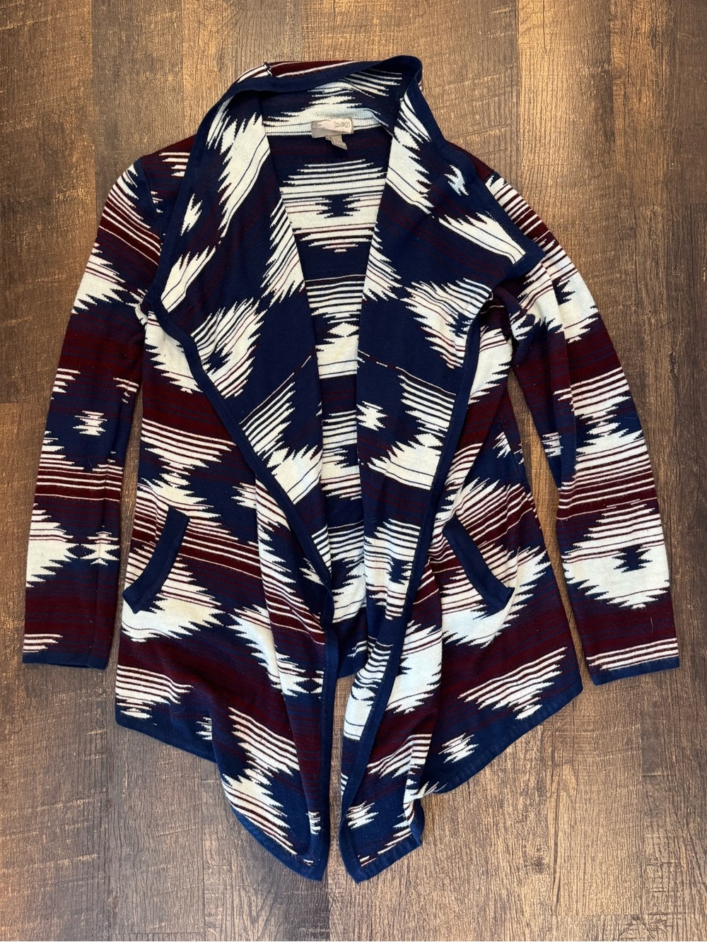 Forever 21 Navy, Burgundy & White Aztec Open-Front Cardigan with pockets